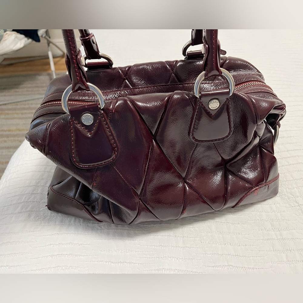 Tod's Quilted Burgundy Handbag - Picture 3 of 4